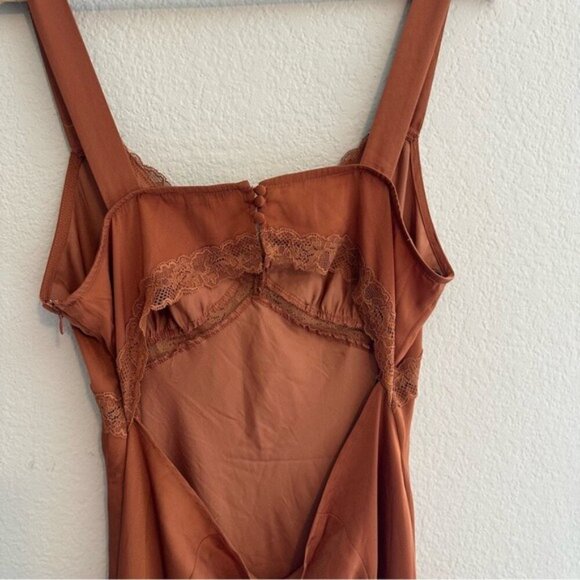 Forever 21 XL Brown Slip Dress Lace Detail Cut-Out Back Sleeveless Y2K Aesthetic - Picture 9 of 12
